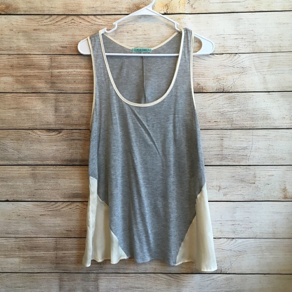 ‎PLEIONE TANK TOP IN GRAY AND CREAM